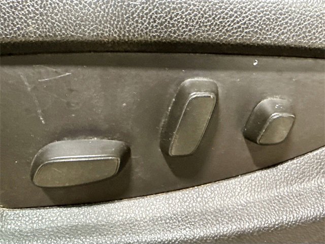 Used 2016 Chevrolet Silverado 2500 LTZ w/ Duramax Plus Package image 19