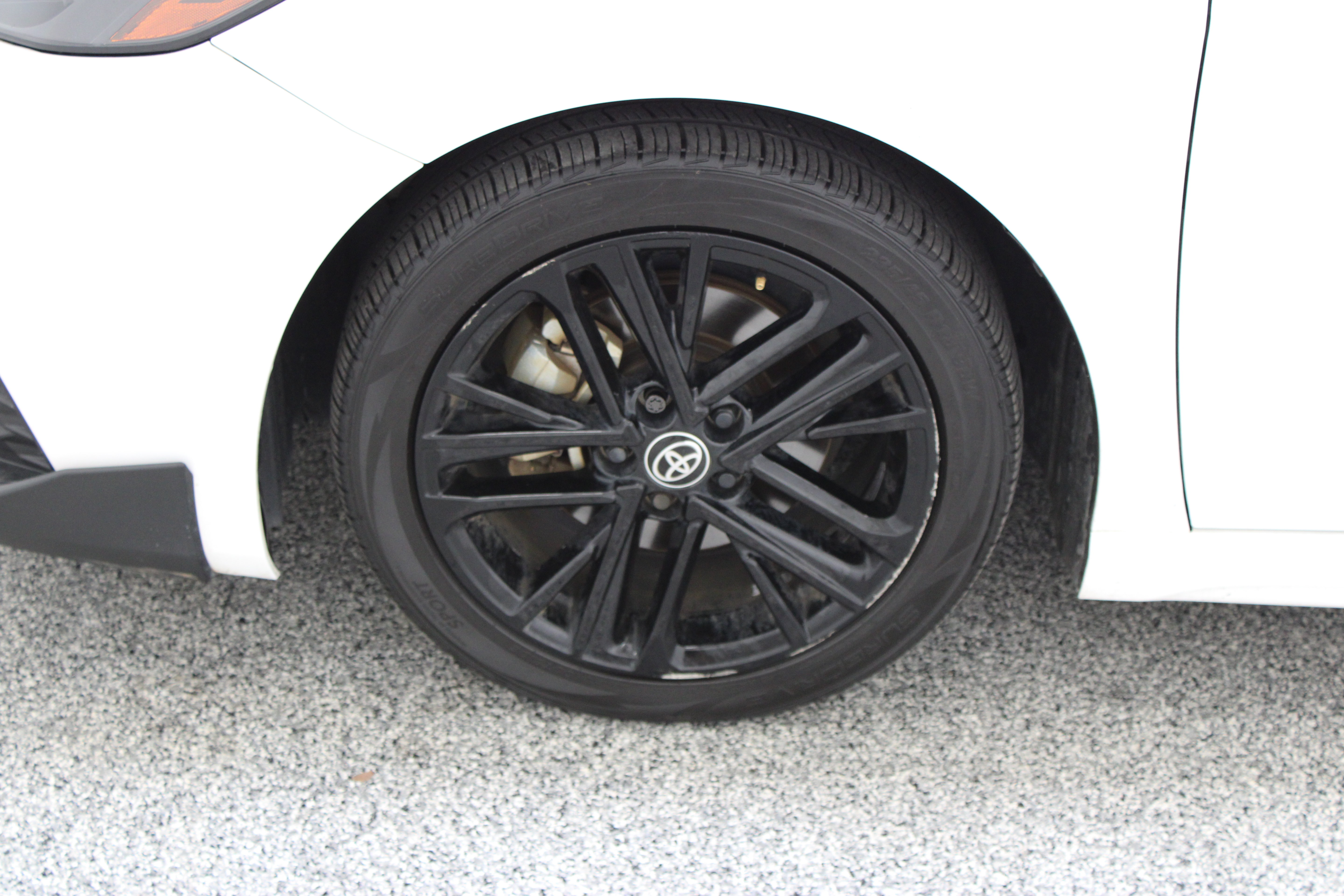 Used 2025 Toyota Camry SE FWD image 11