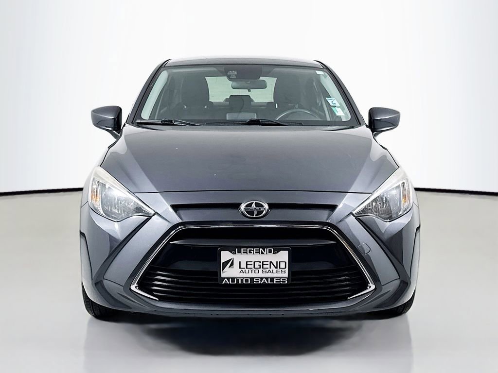 Used 2016 Scion iA FWD image 2