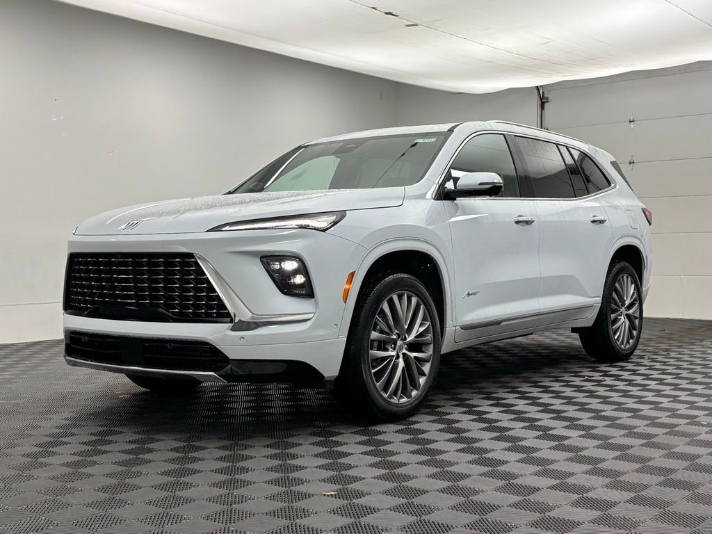 New 2026 Buick Enclave Avenir w/ Super Cruise Package image 17