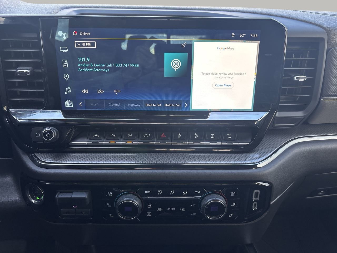 Used 2024 Chevrolet Silverado 1500 ZR2 w/ Technology Package image 16