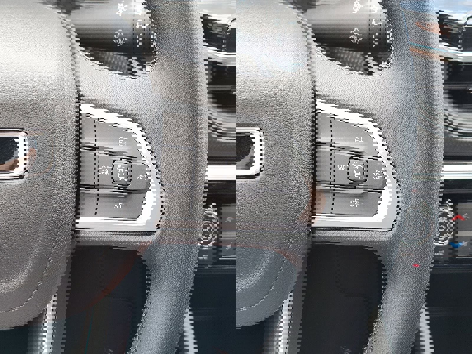 New 2026 Jeep Compass Latitude image 36