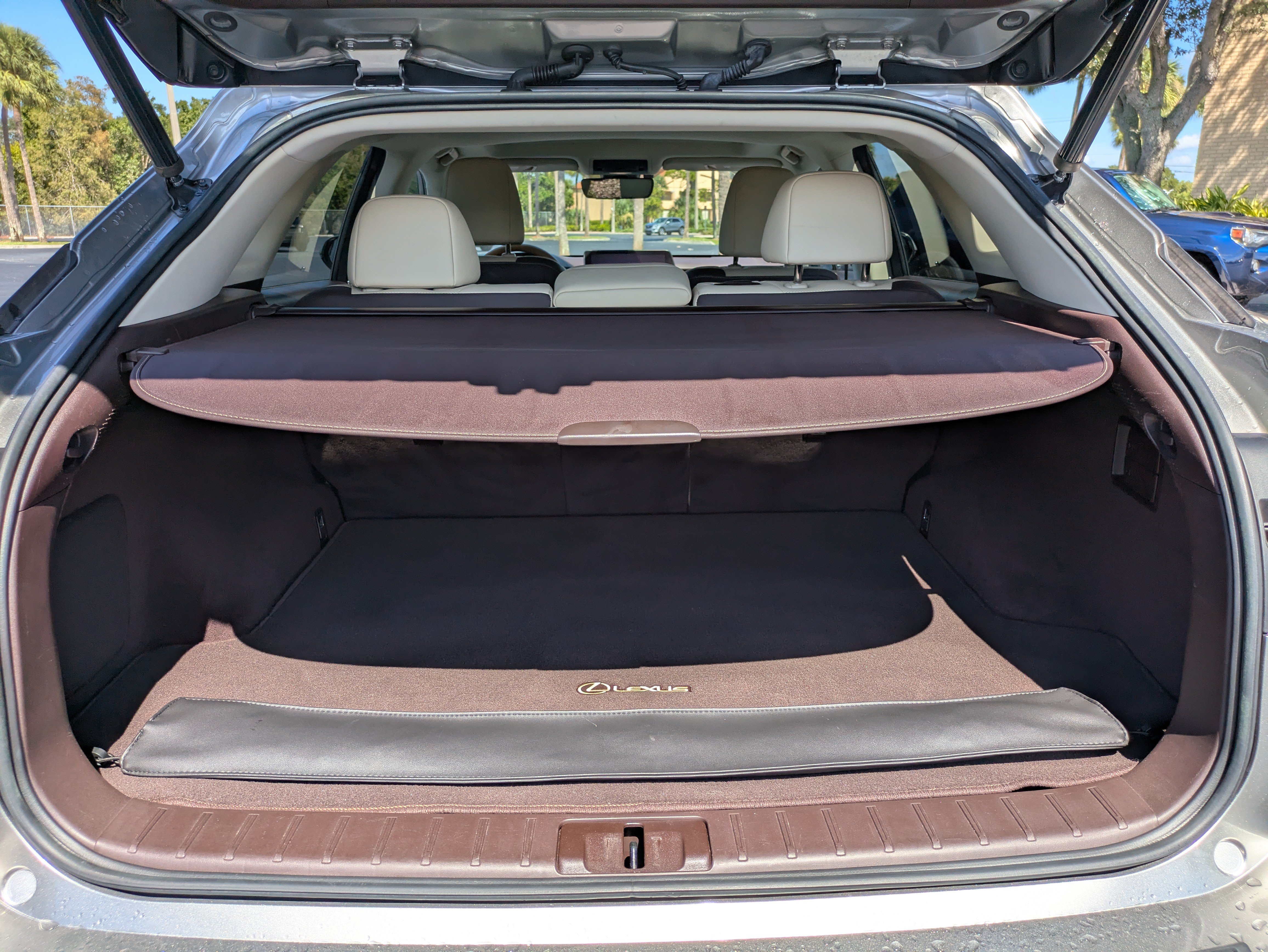 Used 2018 Lexus RX 350 FWD w/ Premium Package image 11
