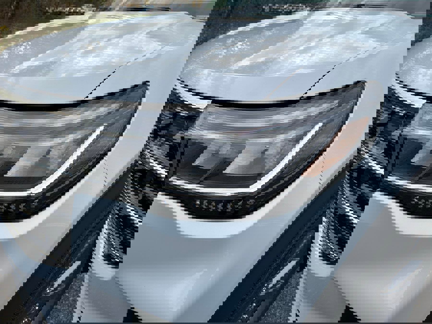 New 2026 Ford Explorer Active w/ Active Comfort Package image 12