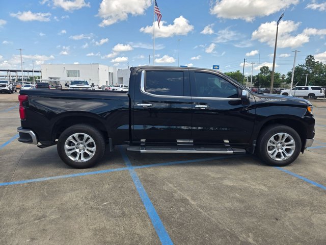 Used 2023 Chevrolet Silverado 1500 LTZ w/ LTZ Premium Package RWD image 4