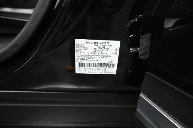 Used 2023 Ford Explorer Platinum w/ Technology Package AWD/4WD image 35