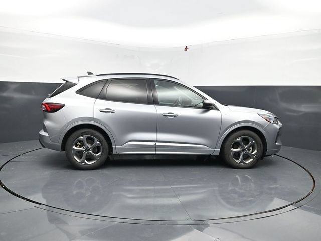 Used 2024 Ford Escape ST-Line FWD image 11