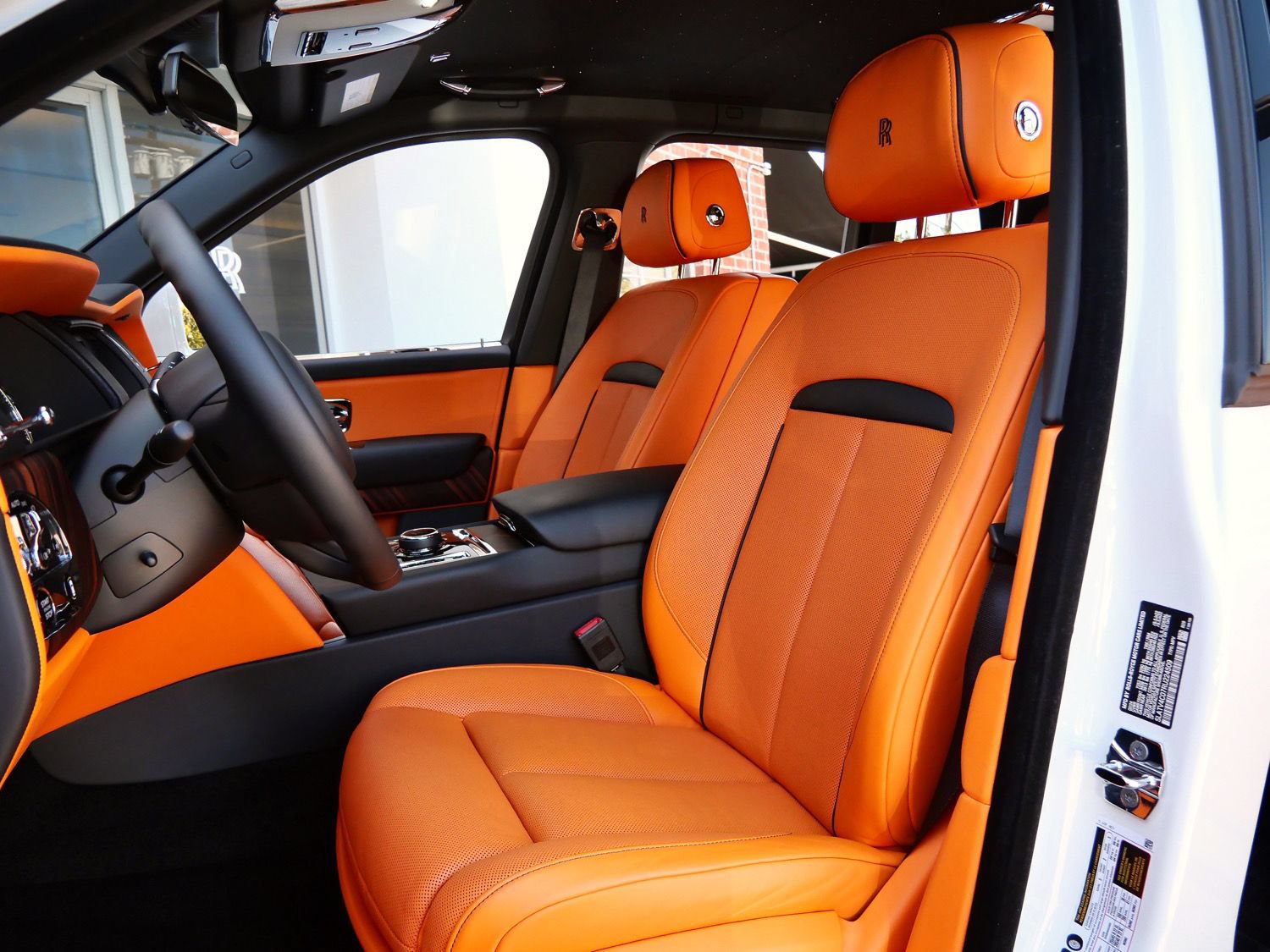 Certified 2024 Rolls-Royce Cullinan AWD/4WD image 10