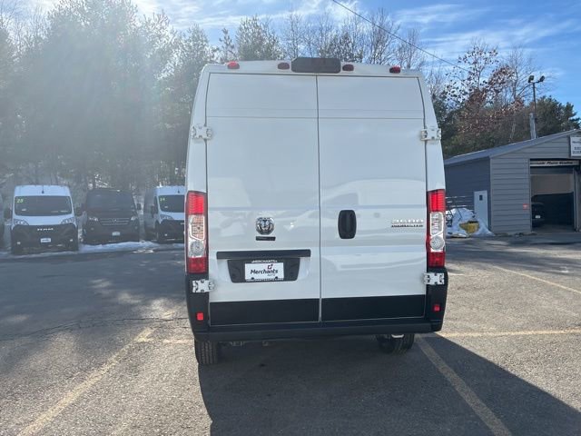 Used 2025 RAM ProMaster 2500 w/ Convenience Group image 10