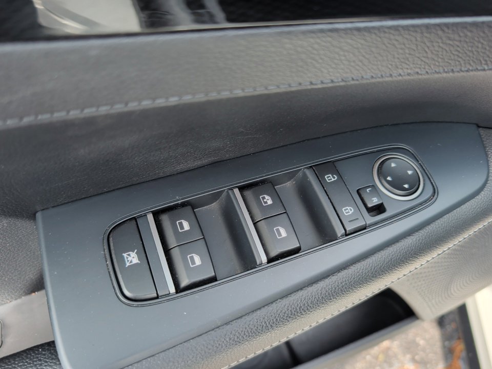 Used 2020 Kia Forte GT-Line FWD image 34