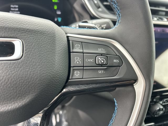 Used 2022 Jeep Grand Cherokee Trailhawk AWD/4WD image 23