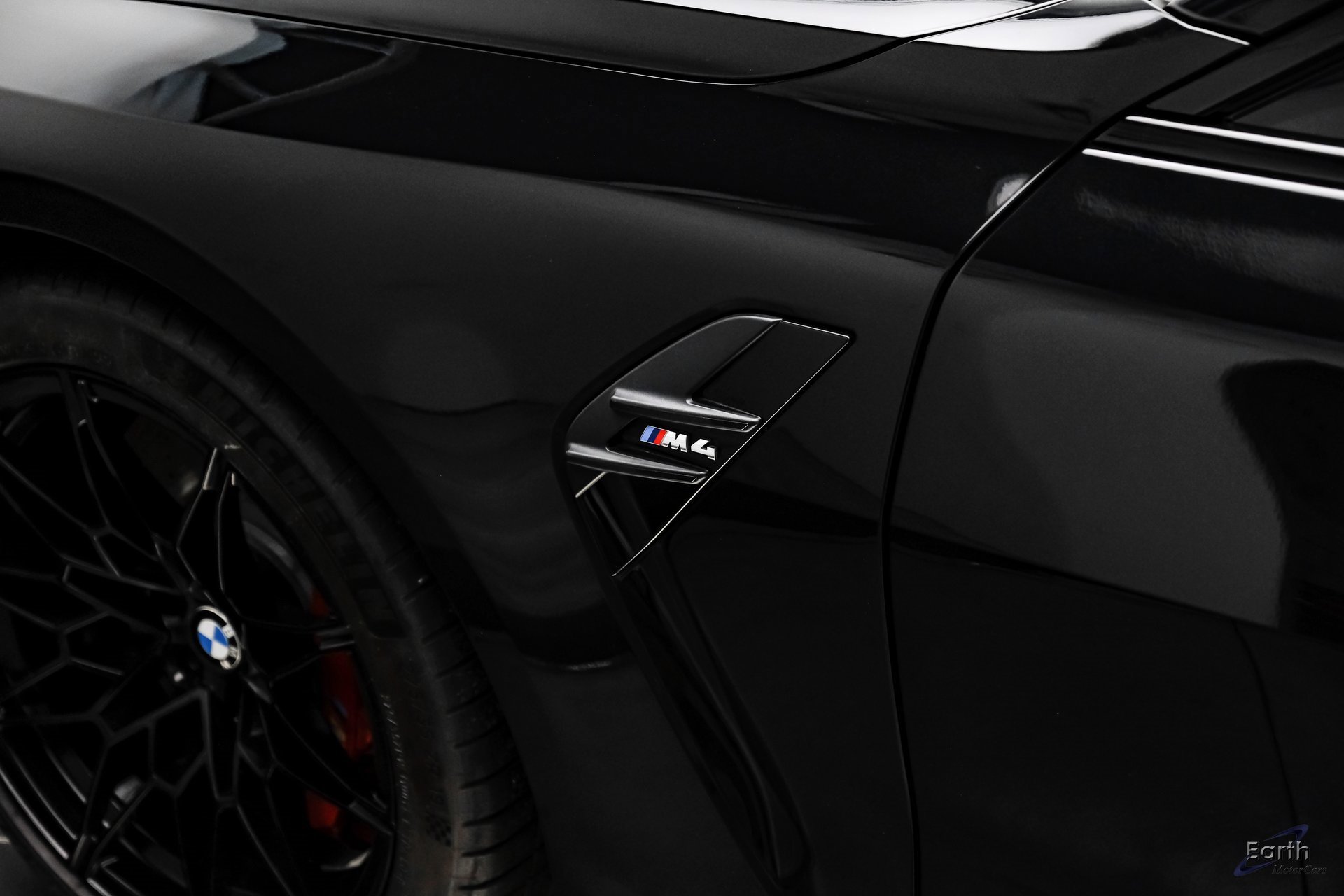 Used 2021 BMW M4 Coupe w/ Executive Package image 28