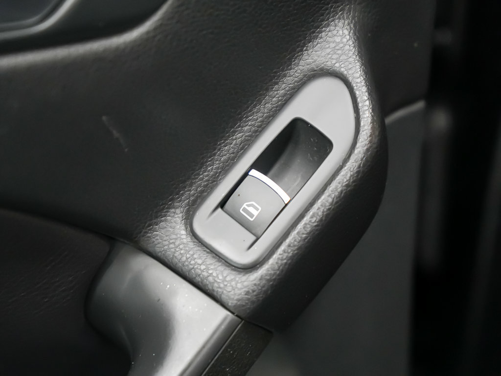 Used 2014 Volkswagen GTI Driver's Edition FWD image 15