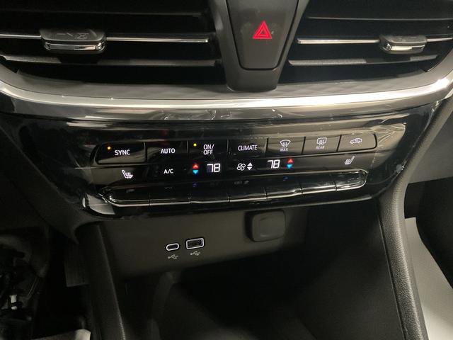 New 2026 Buick Encore GX Avenir image 25