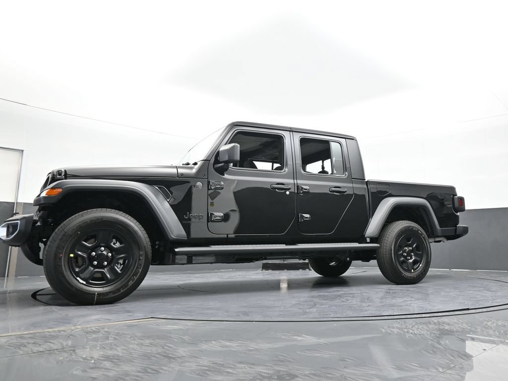 New 2026 Jeep Gladiator Sport AWD/4WD image 51