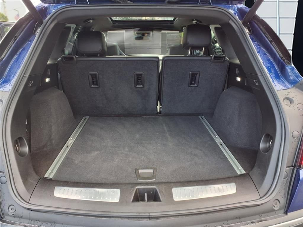 Used 2023 Cadillac XT5 Premium Luxury image 29