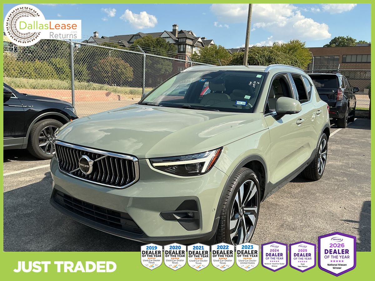 Used 2024 Volvo XC40 B5 Plus w/ Protection Package Premier AWD/4WD video 1