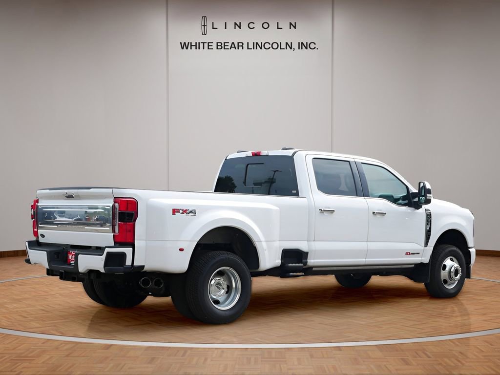 Used 2024 Ford F350 Platinum image 5