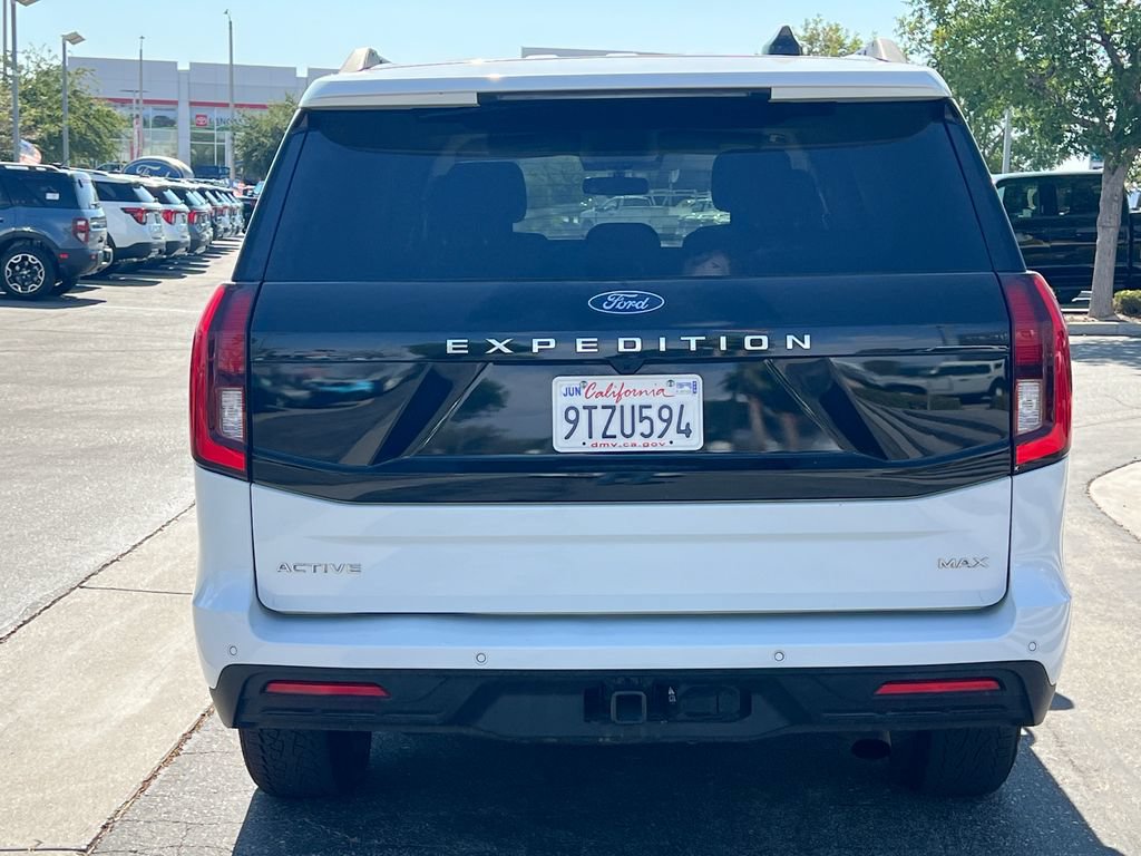 Used 2025 Ford Expedition Max Active RWD image 6