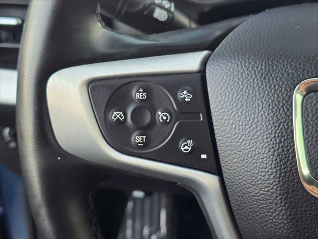 Used 2024 GMC Terrain SLT image 32