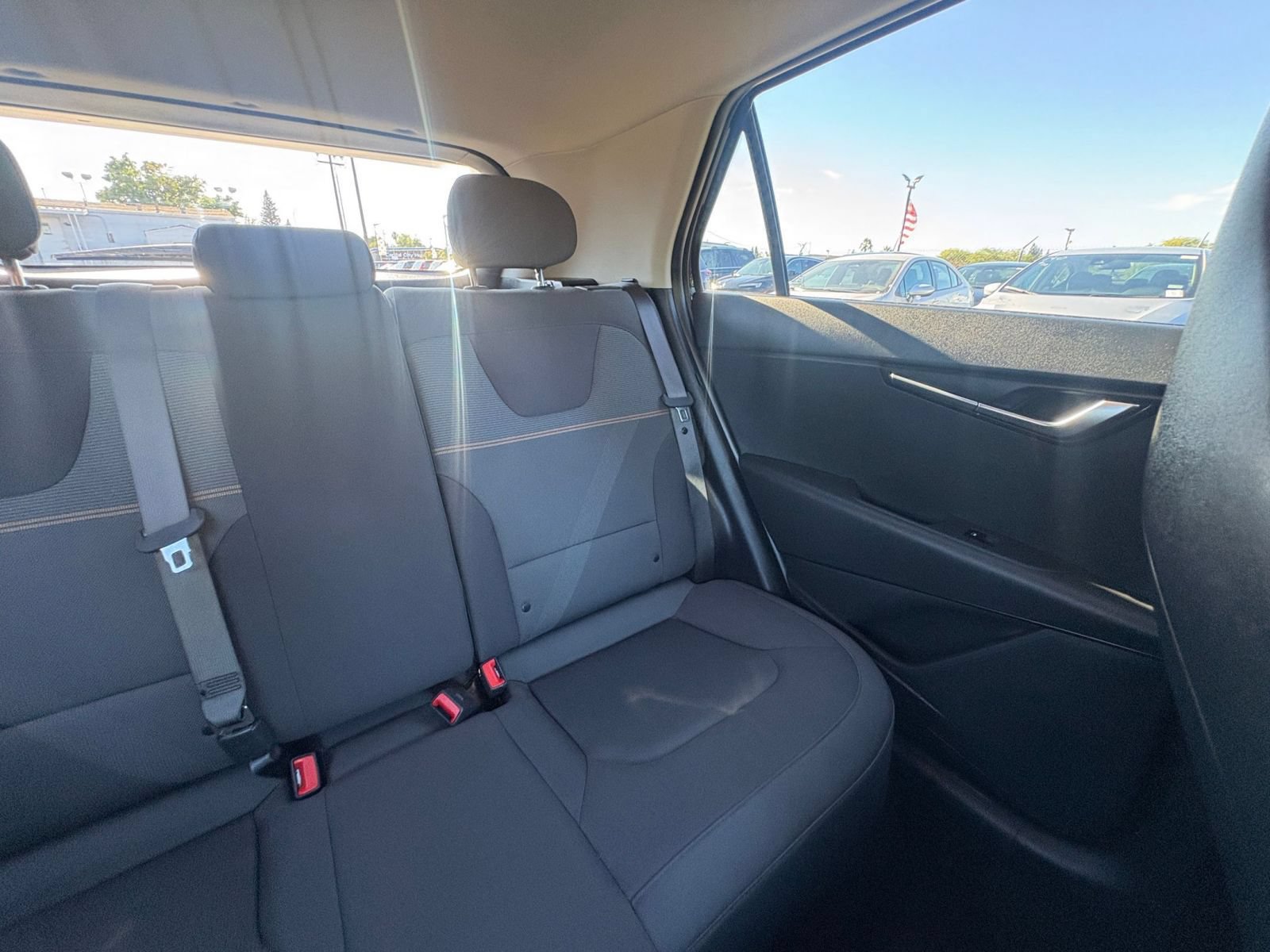 Used 2026 Kia Niro LX FWD image 35