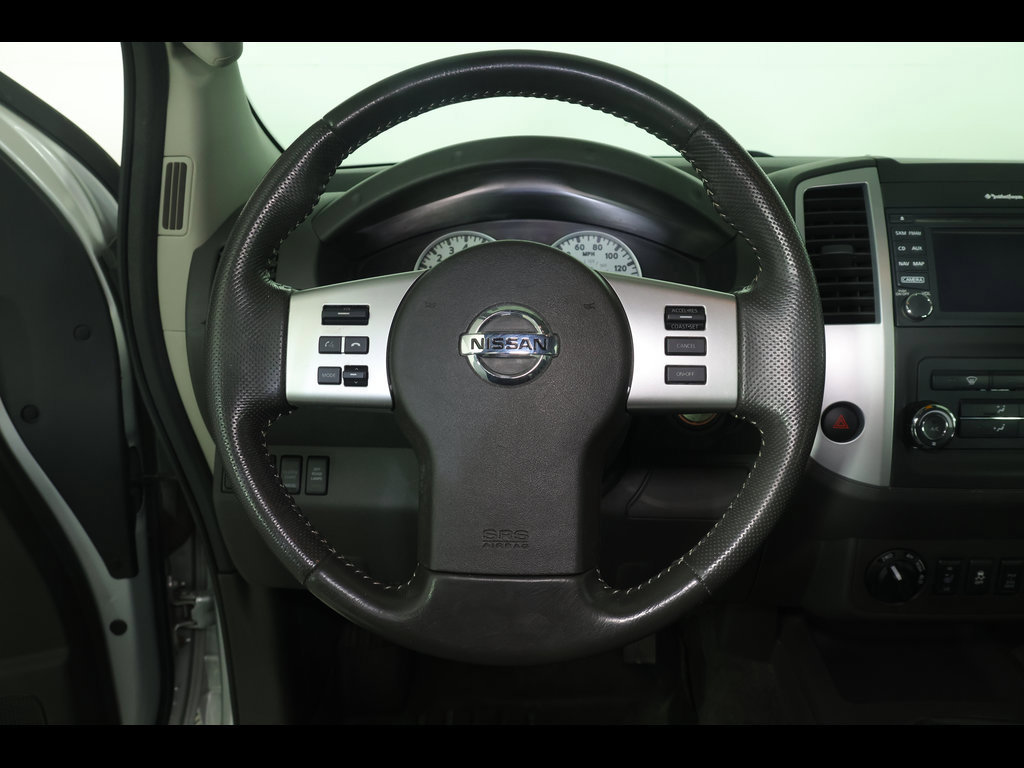 Used 2015 Nissan Xterra PRO-4X AWD/4WD image 17