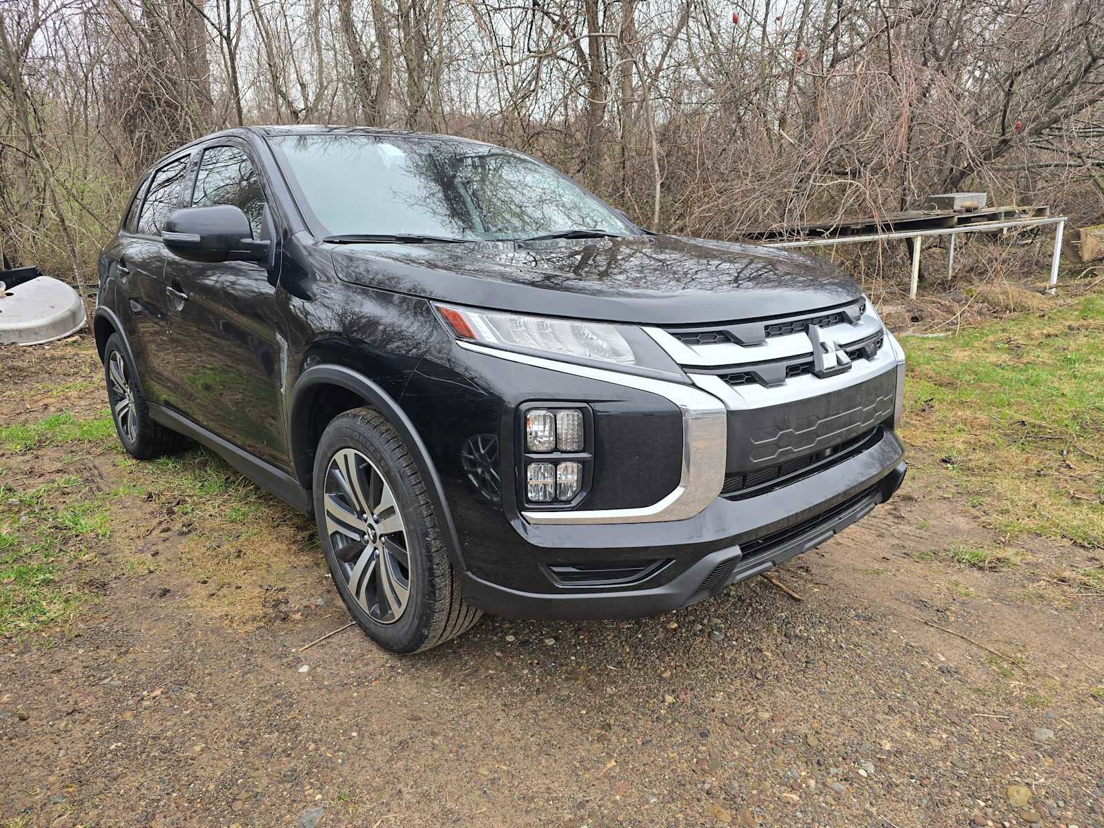 Used 2024 Mitsubishi Outlander Sport SE image 2