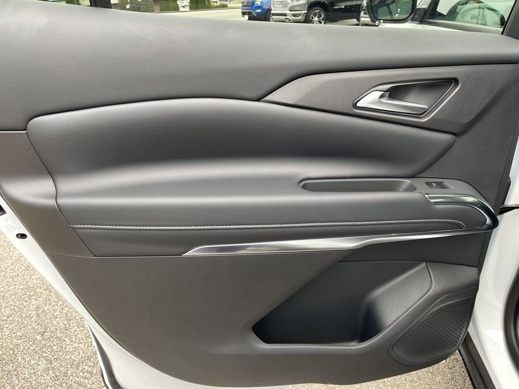 New 2026 Chevrolet Traverse LT w/ Driver Confidence Package image 47