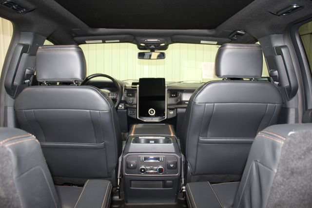 Used 2023 Ford Expedition Platinum RWD image 23