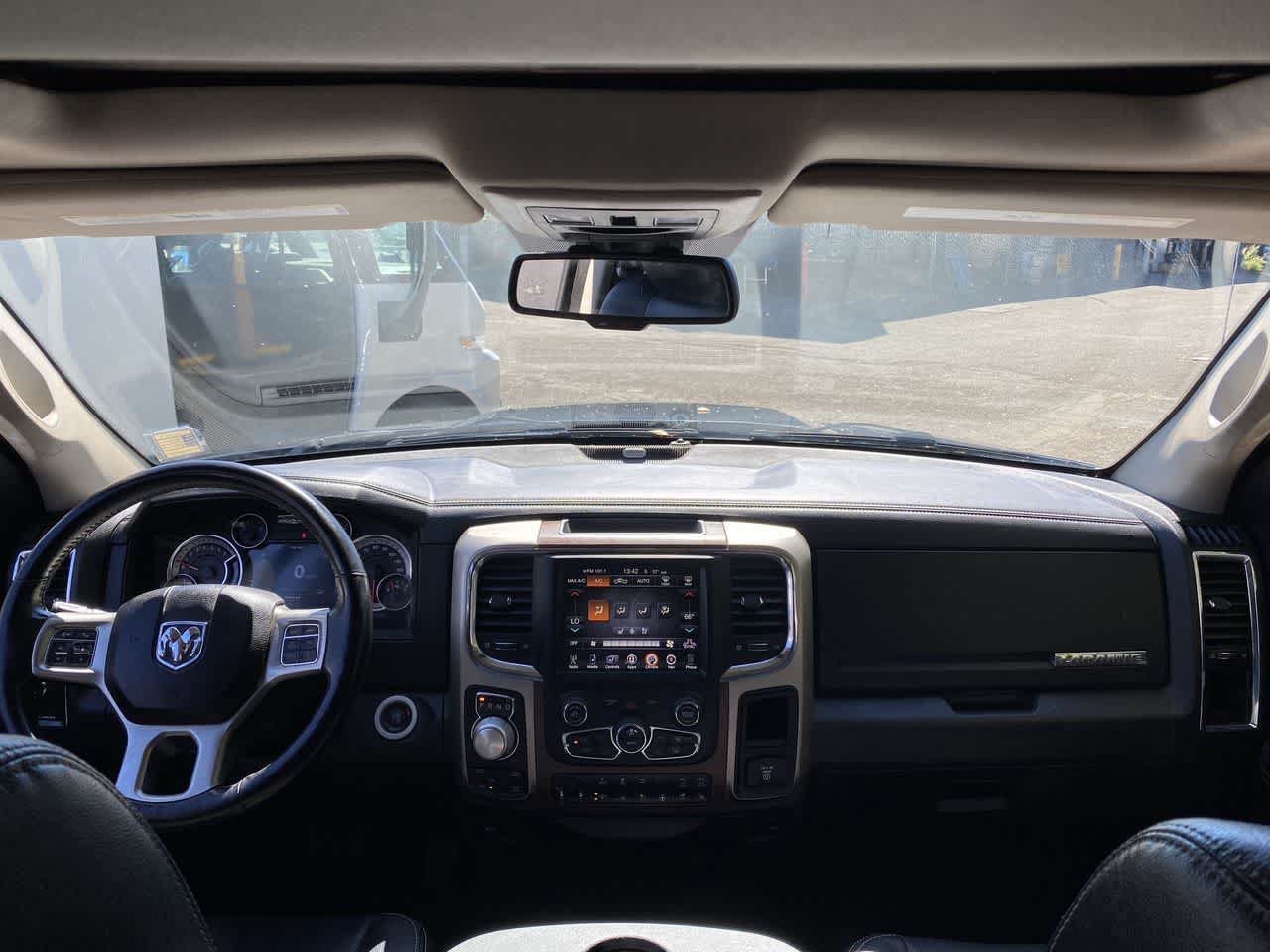 Used 2014 RAM 1500 Laramie w/ Convenience Group AWD/4WD image 11