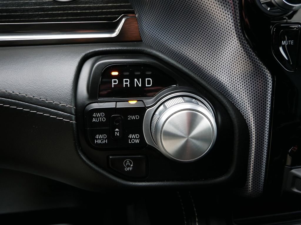 Used 2021 RAM 1500 Limited w/ Night Edition image 21