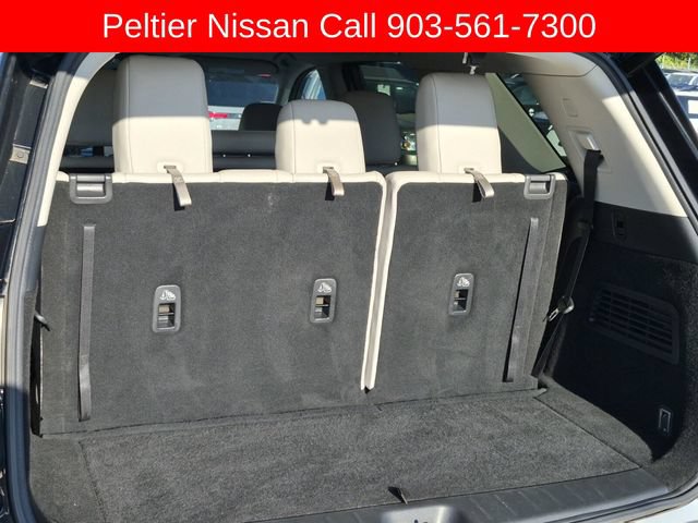 Used 2022 Nissan Pathfinder SL FWD image 9