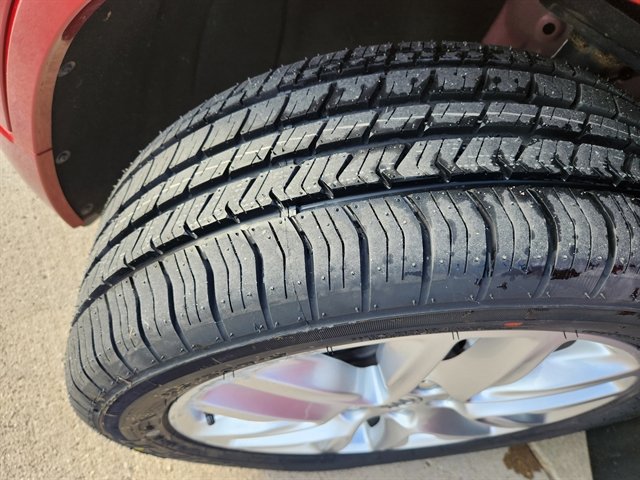 Used 2019 Buick Envision Premium AWD/4WD image 15