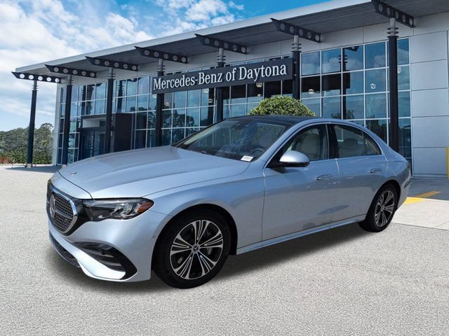 New 2026 Mercedes-Benz E 450 4MATIC Sedan image 8