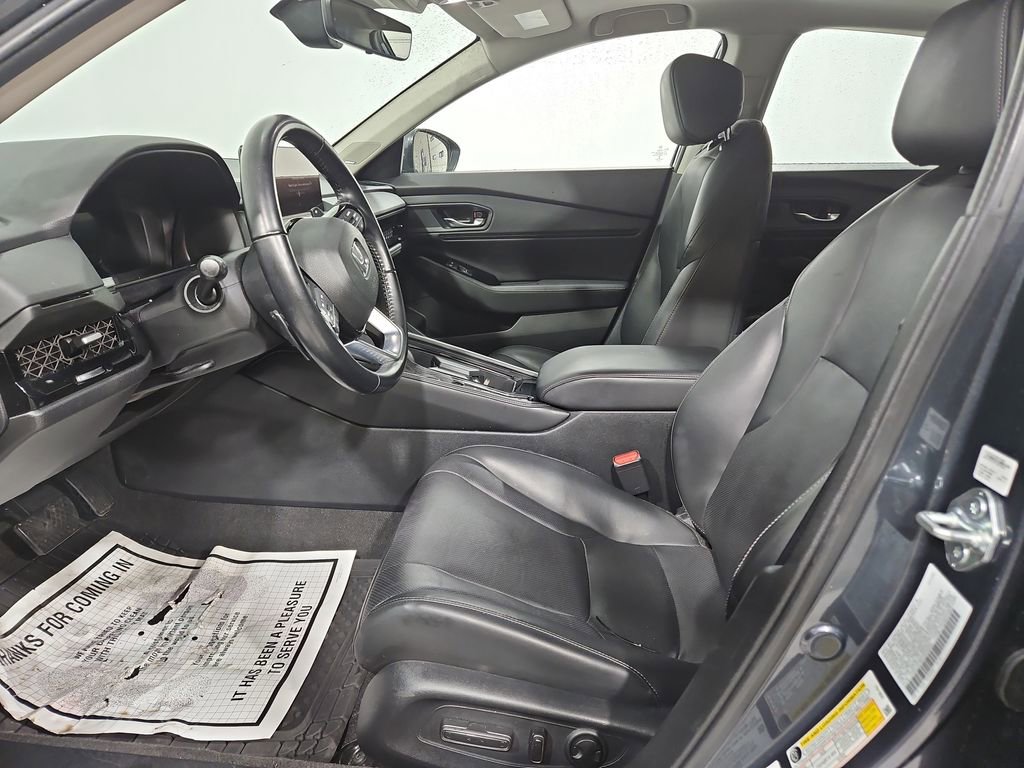 Used 2023 Honda Accord Touring image 9