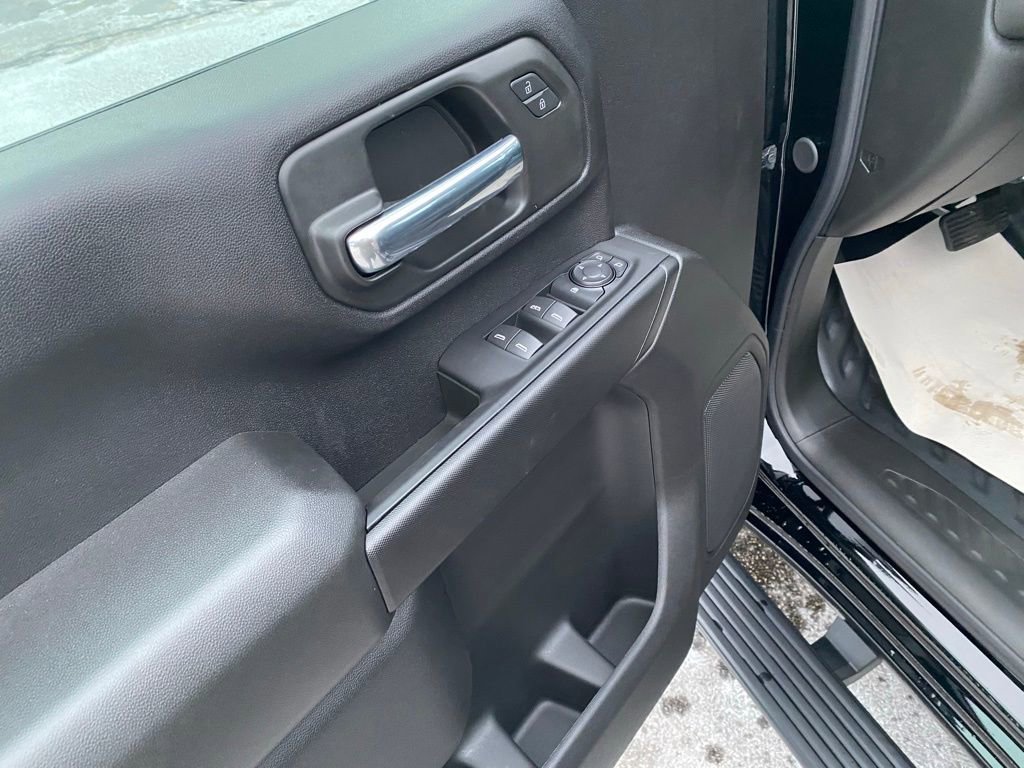 New 2025 Chevrolet Silverado 3500 W/T image 10