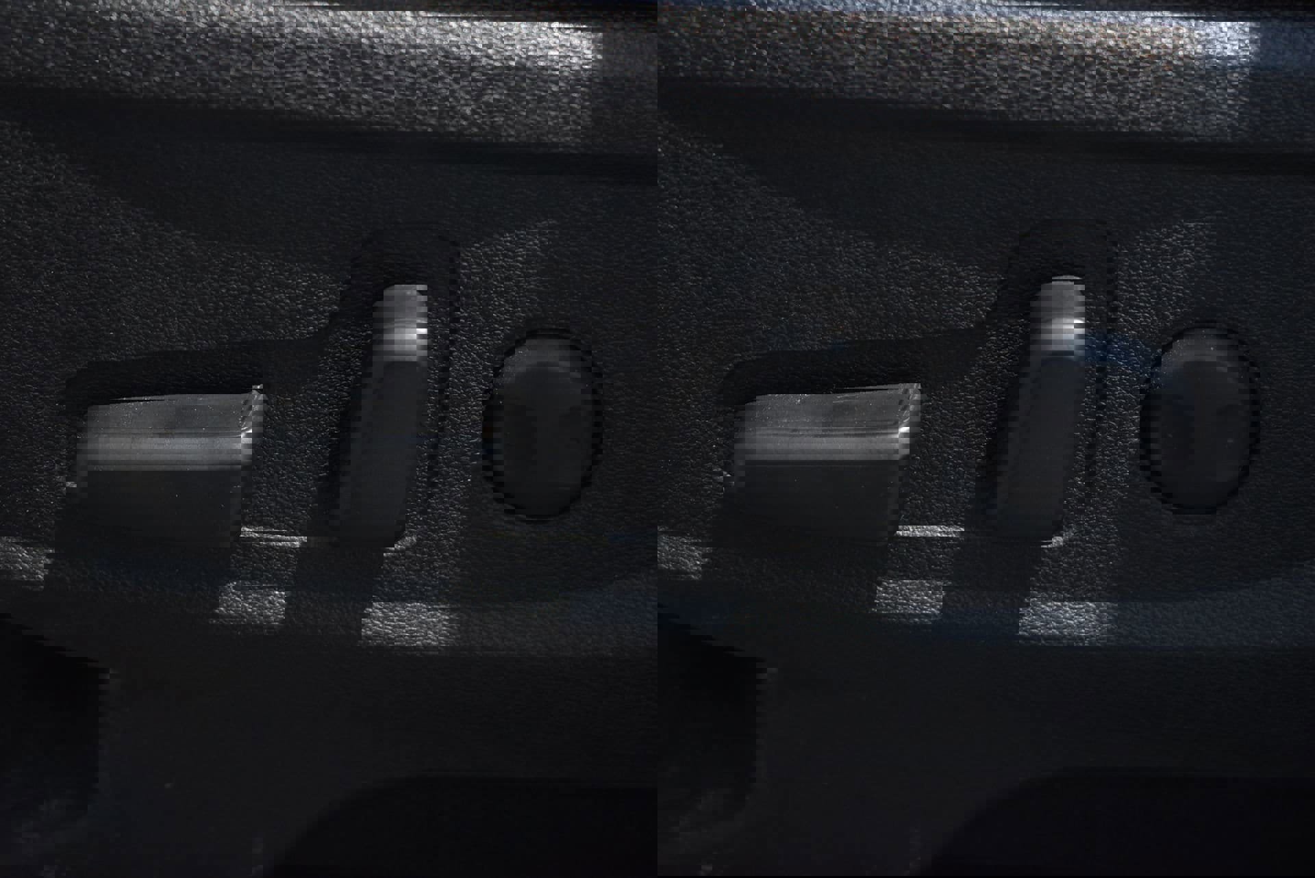 Used 2025 Kia Telluride S AWD/4WD image 14