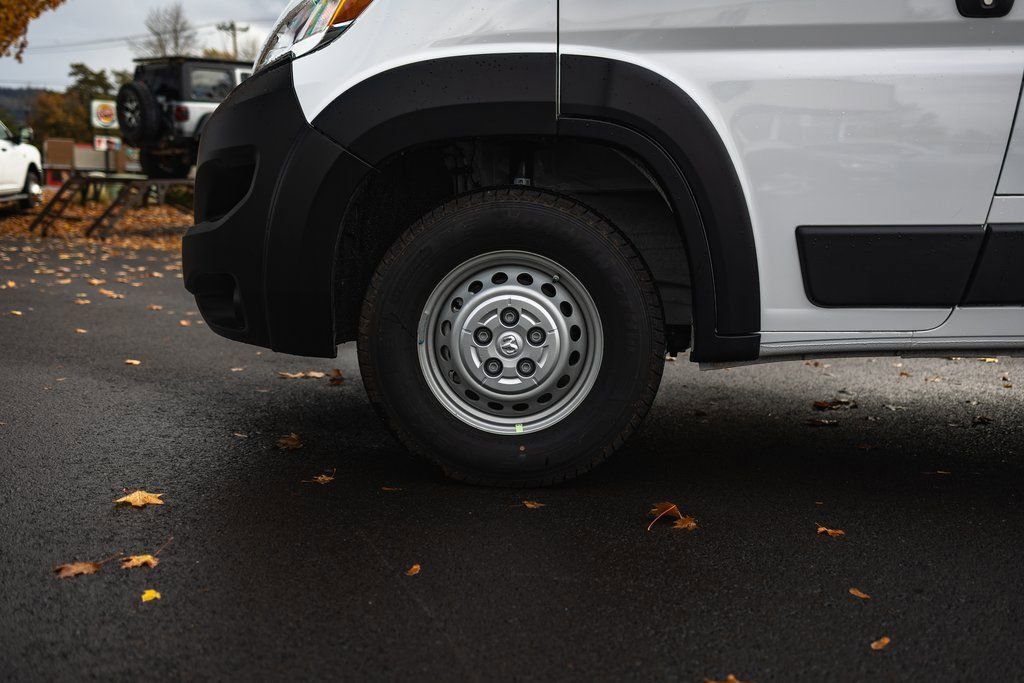 New 2026 RAM ProMaster 2500 w/ Convenience Group FWD image 12