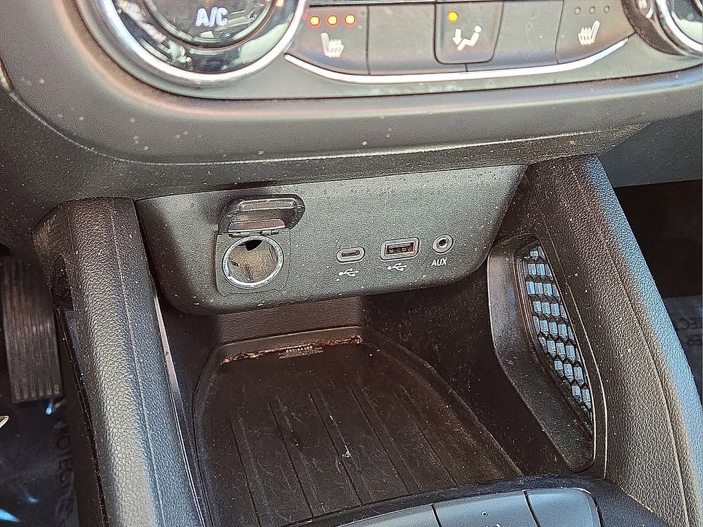 Used 2021 Chevrolet TrailBlazer LT w/ Convenience Package image 30