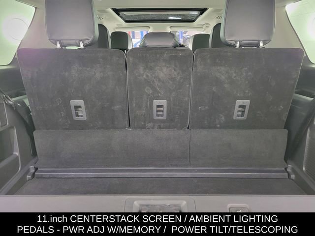 Used 2025 Lincoln Navigator Reserve image 16