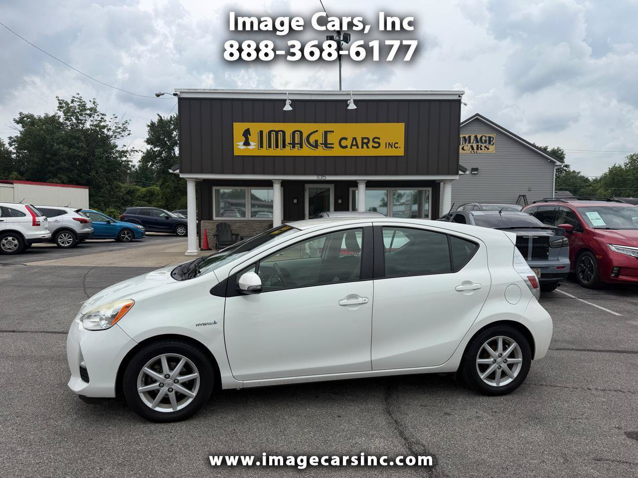 Used 2012 Toyota Prius C Three FWD image 1