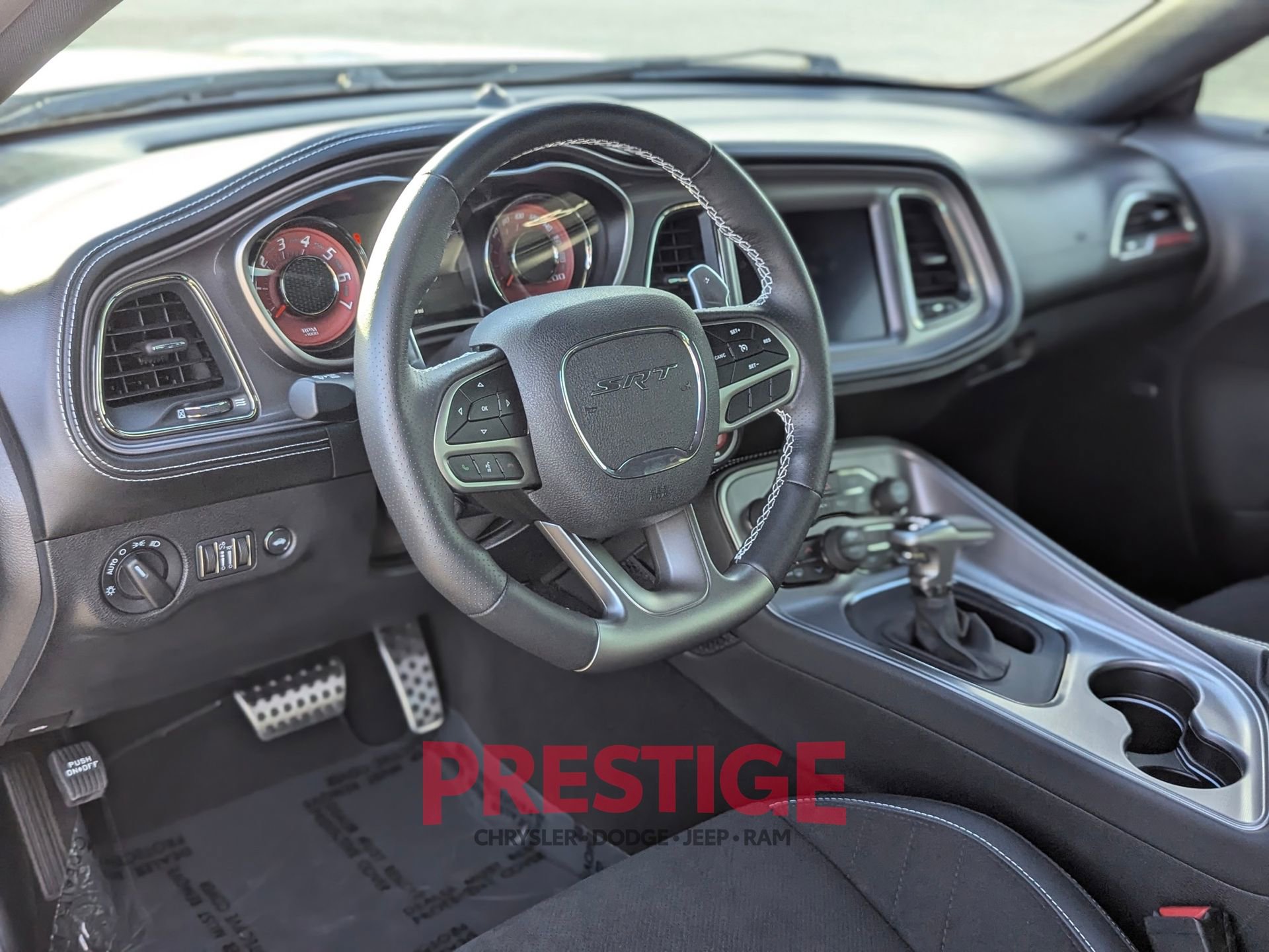 Used 2023 Dodge Challenger SRT Hellcat w/ Driver Convenience Group RWD image 14