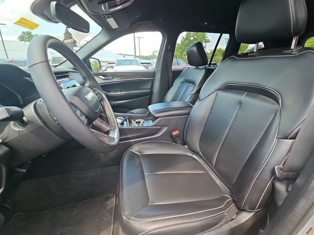 Used 2024 Jeep Grand Cherokee Limited AWD/4WD image 21