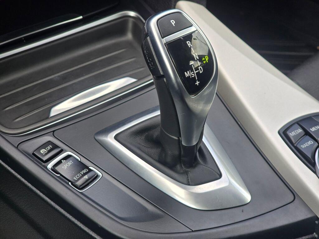 Used 2014 BMW 328i Gran Turismo xDrive AWD/4WD image 35