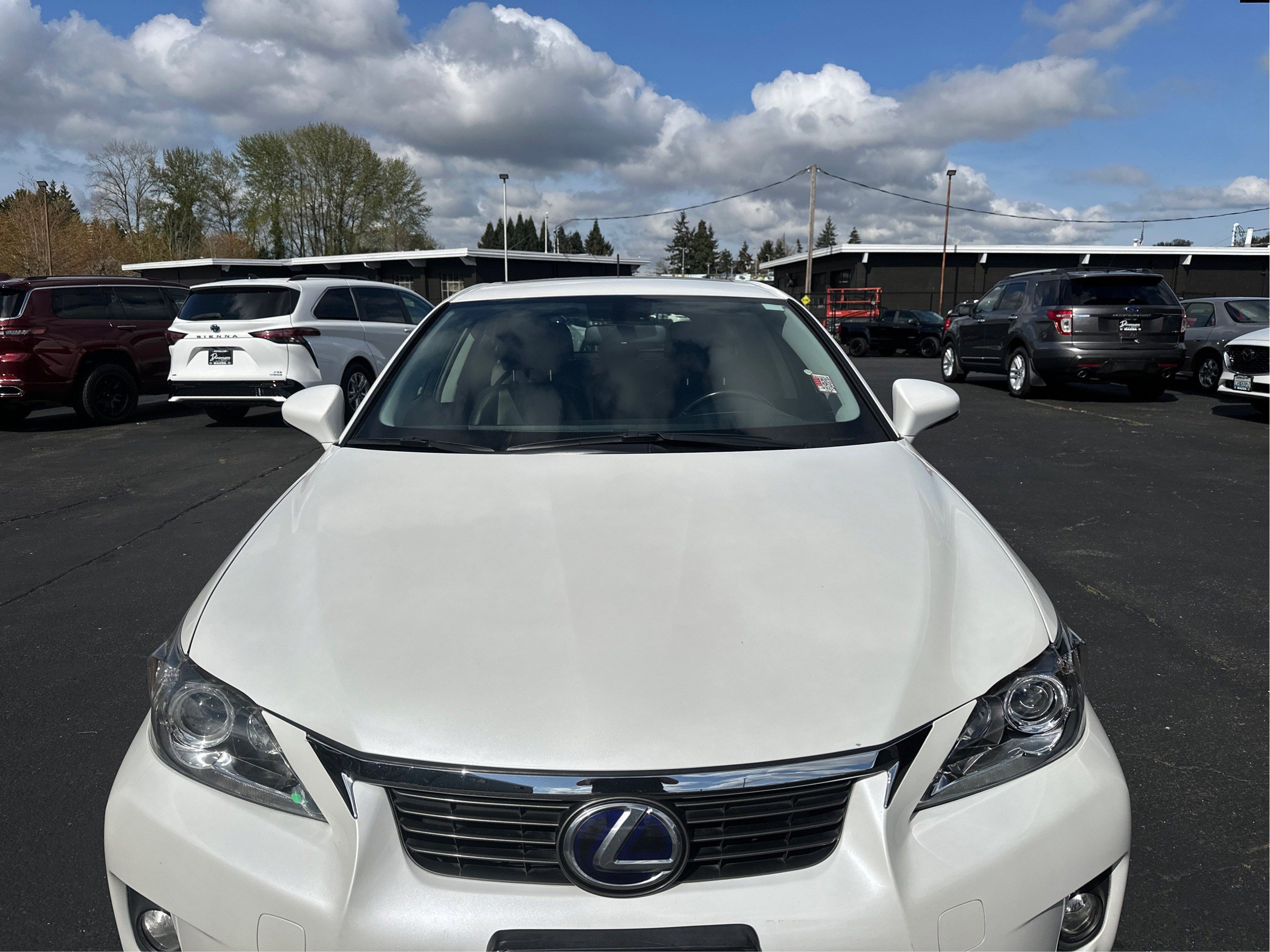 Used 2013 Lexus CT 200h FWD image 24