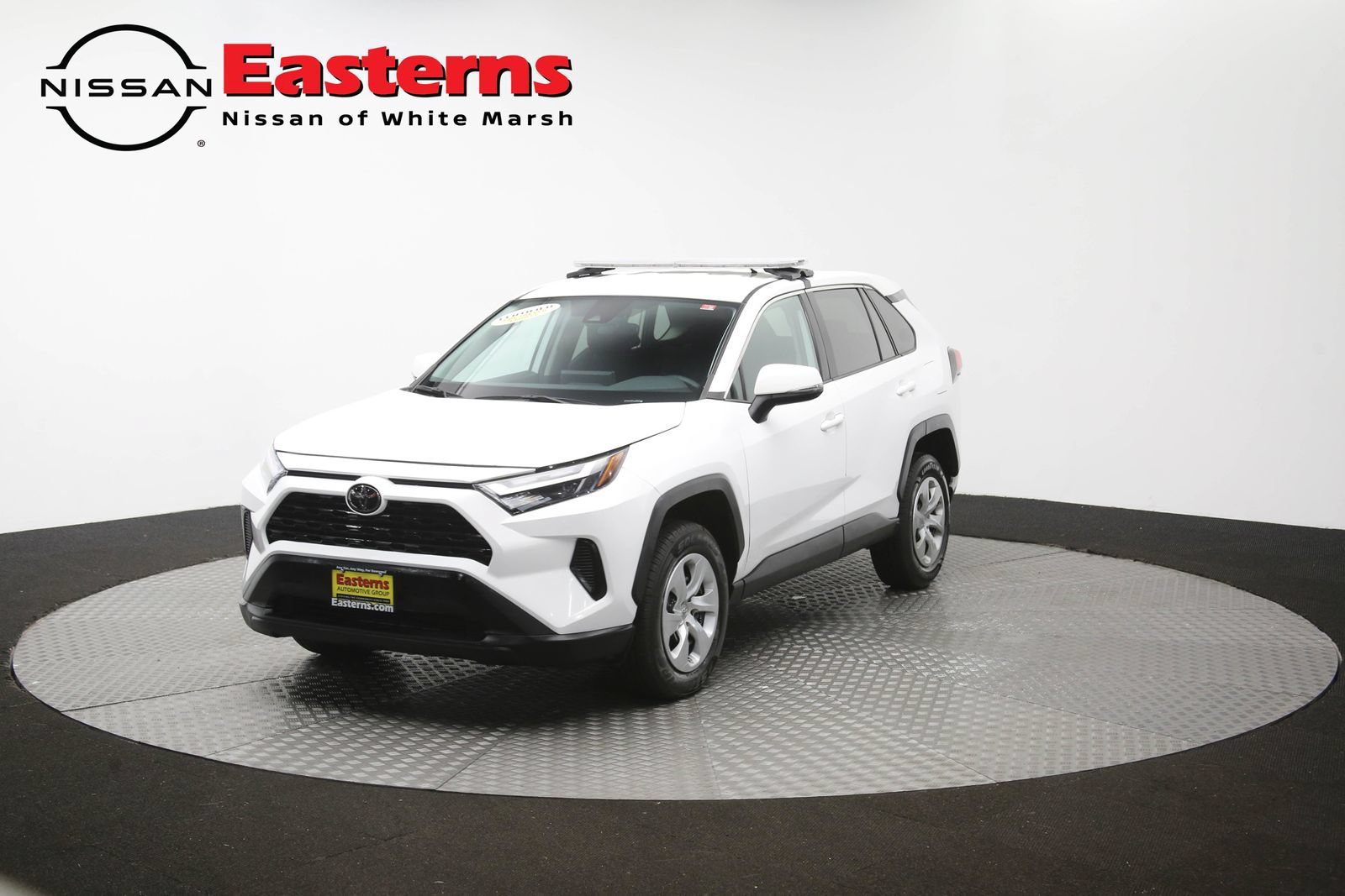 Used 2023 Toyota RAV4 LE AWD/4WD image 54