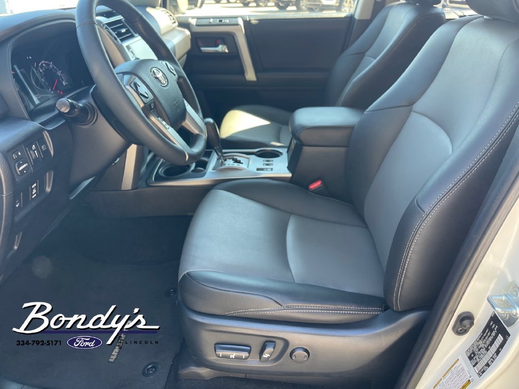 Used 2021 Toyota 4Runner SR5 Premium w/ Moonroof Package RWD image 10
