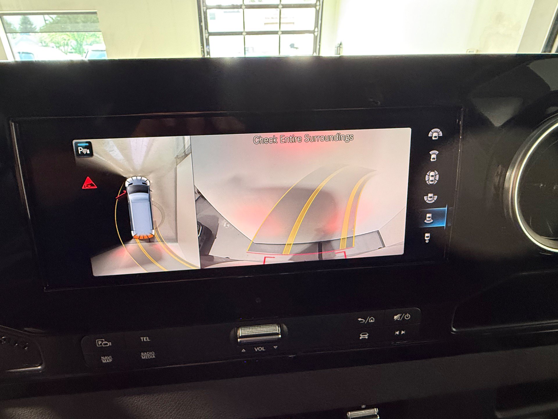 Used 2024 Mercedes-Benz Sprinter 3500 image 49