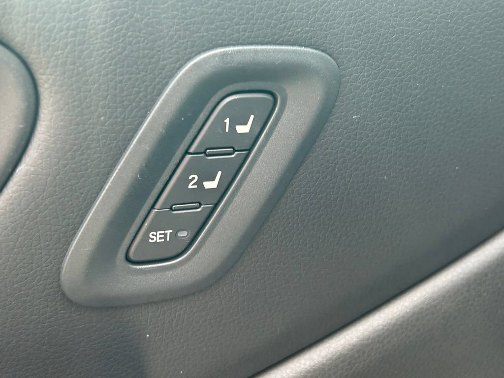Used 2023 Honda Pilot Elite image 29