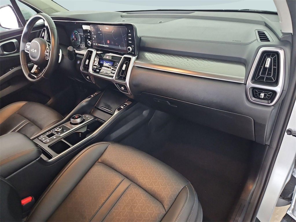 Used 2023 Kia Sorento EX image 29